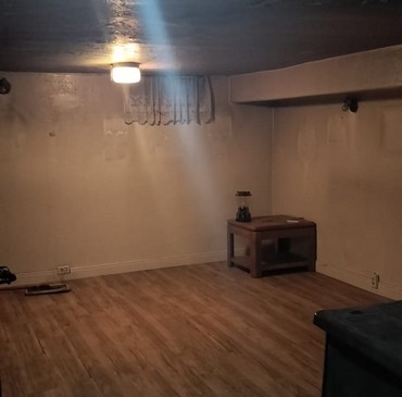 Cabinet Painting - 11.jpg